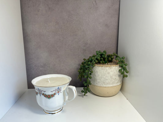 Sun-Kissed Vintage Teacup Candle - Orange
