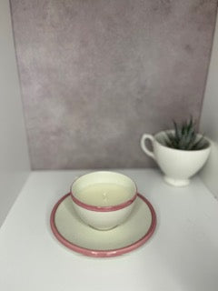 Cute Tea Cup &amp; Saucer Candle – Small (Lavender)